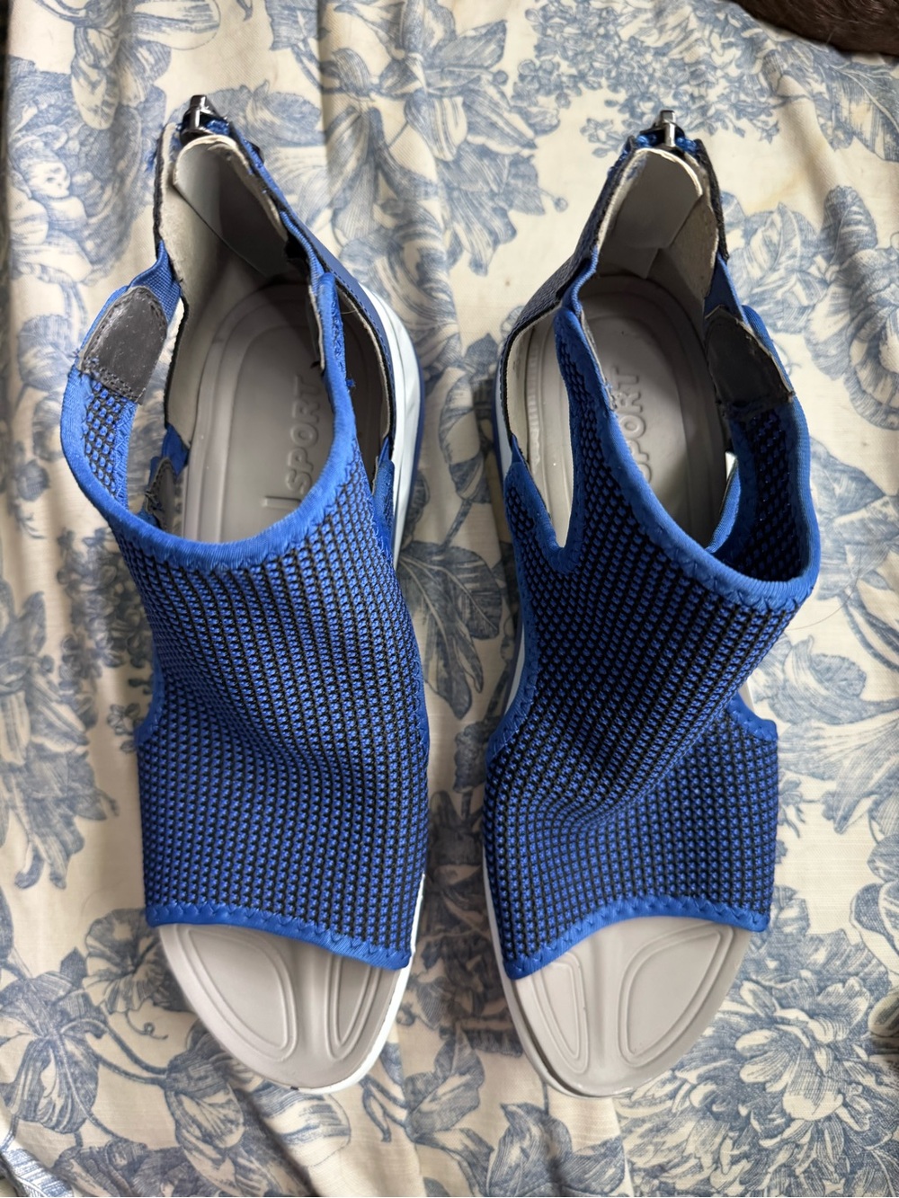 JBU Blue Knit Open-Toe Slingback Sandals